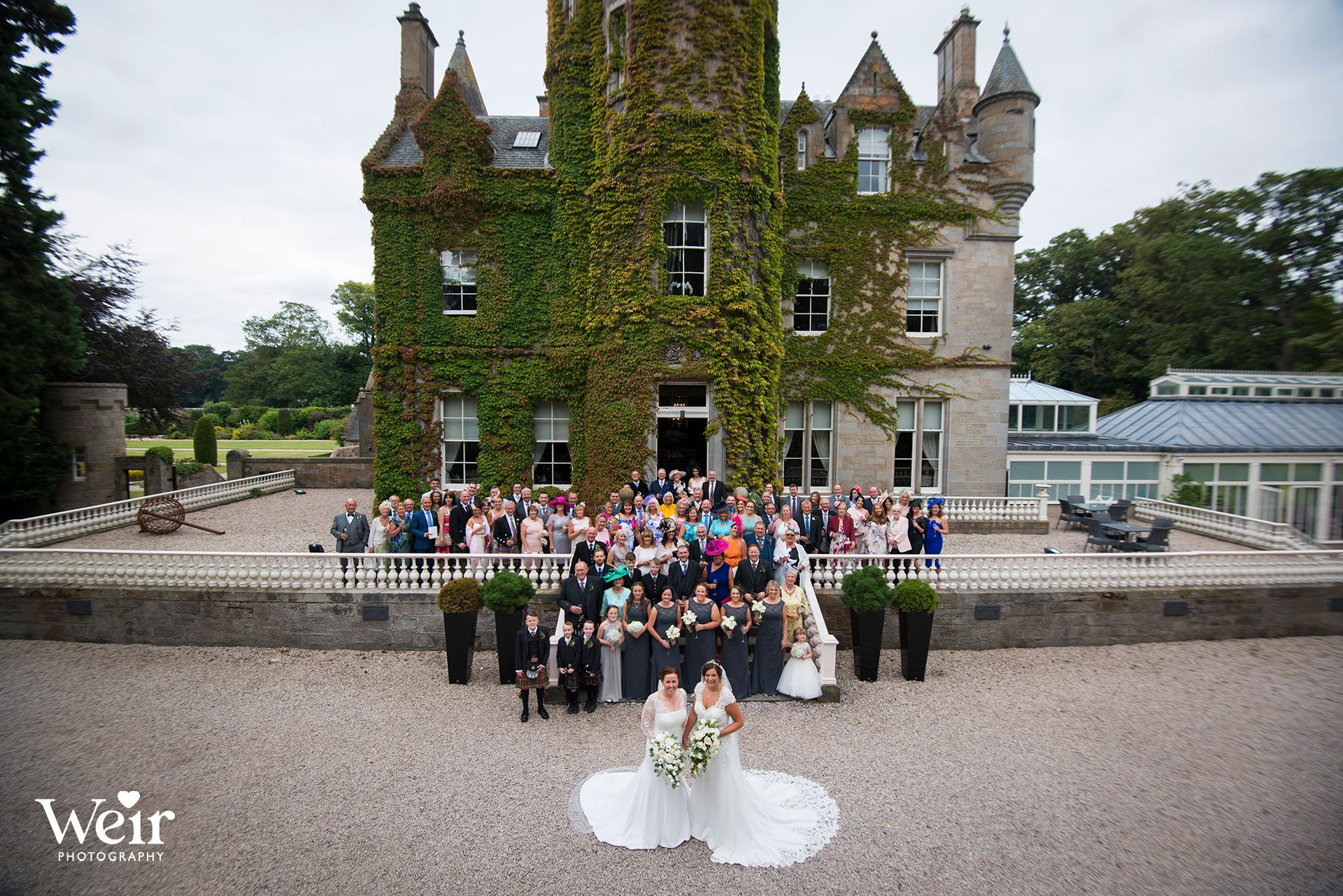 Group photo in front of Carlowrie Castle